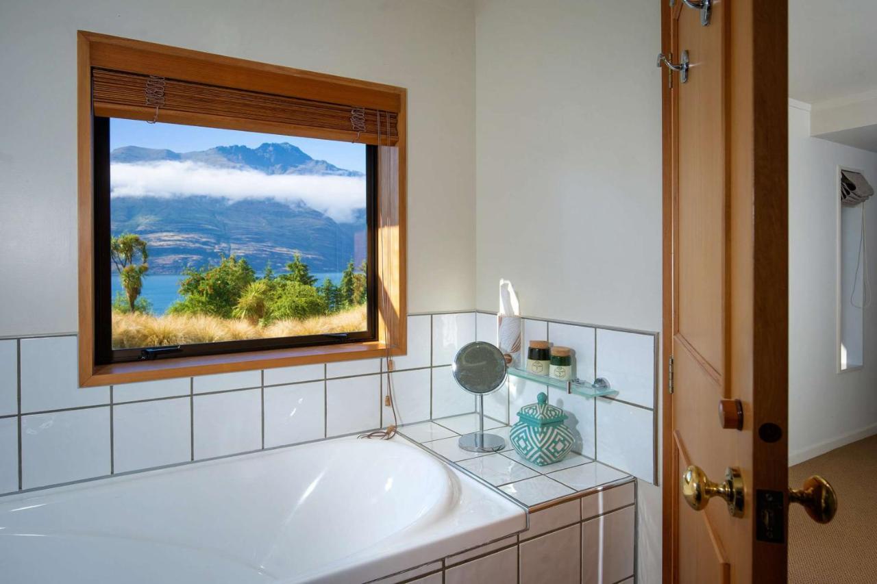 Hidden Lodge Queenstown Bagian luar foto
