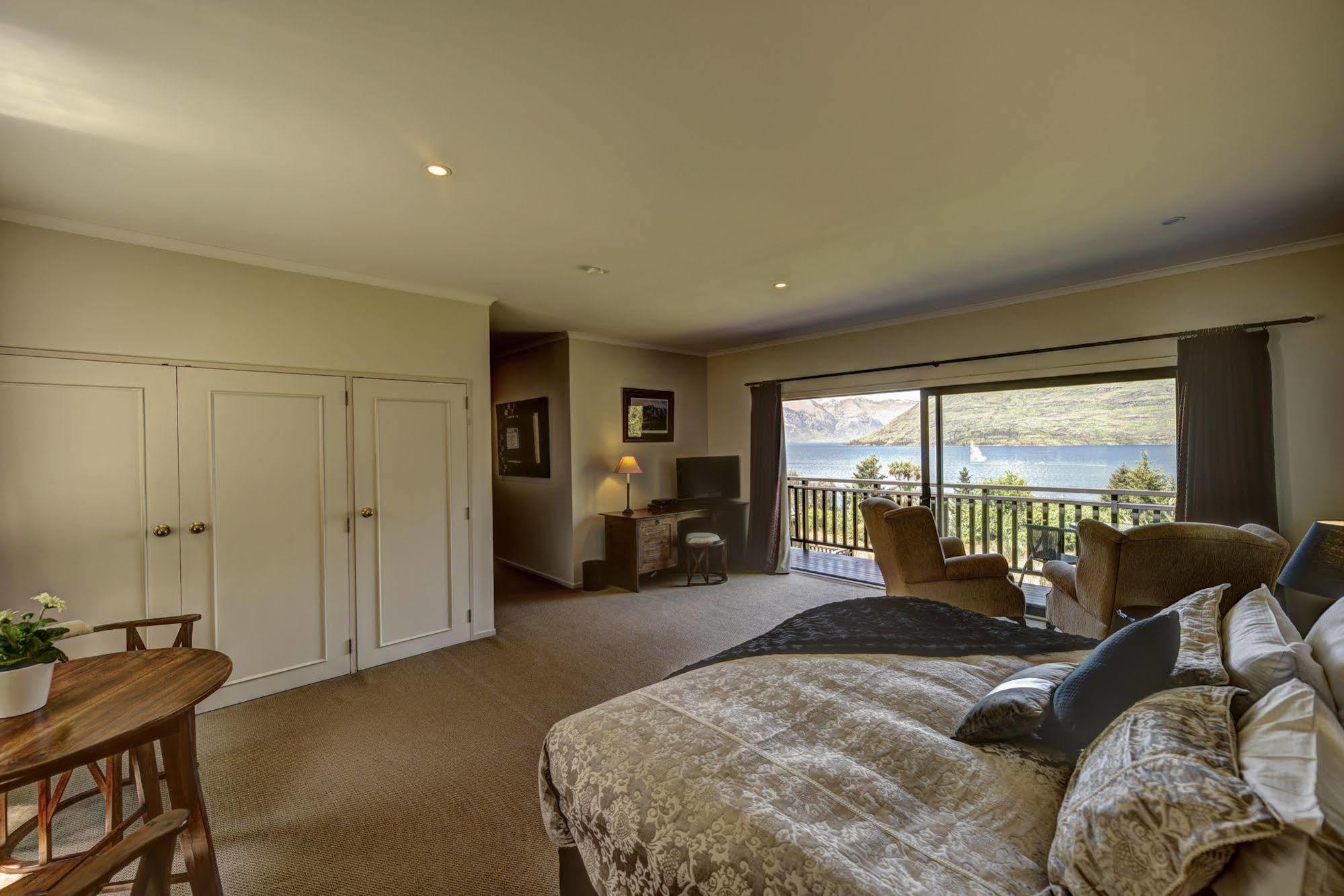 Hidden Lodge Queenstown Bagian luar foto
